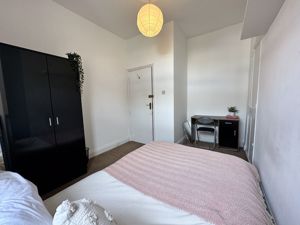 Photo 8- click for photo gallery